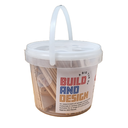 Build and Design Tub — 500 plus  Pieces